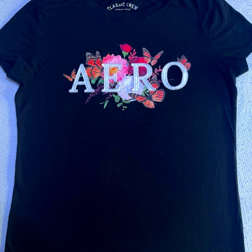 Aeropostale XL T-shirt